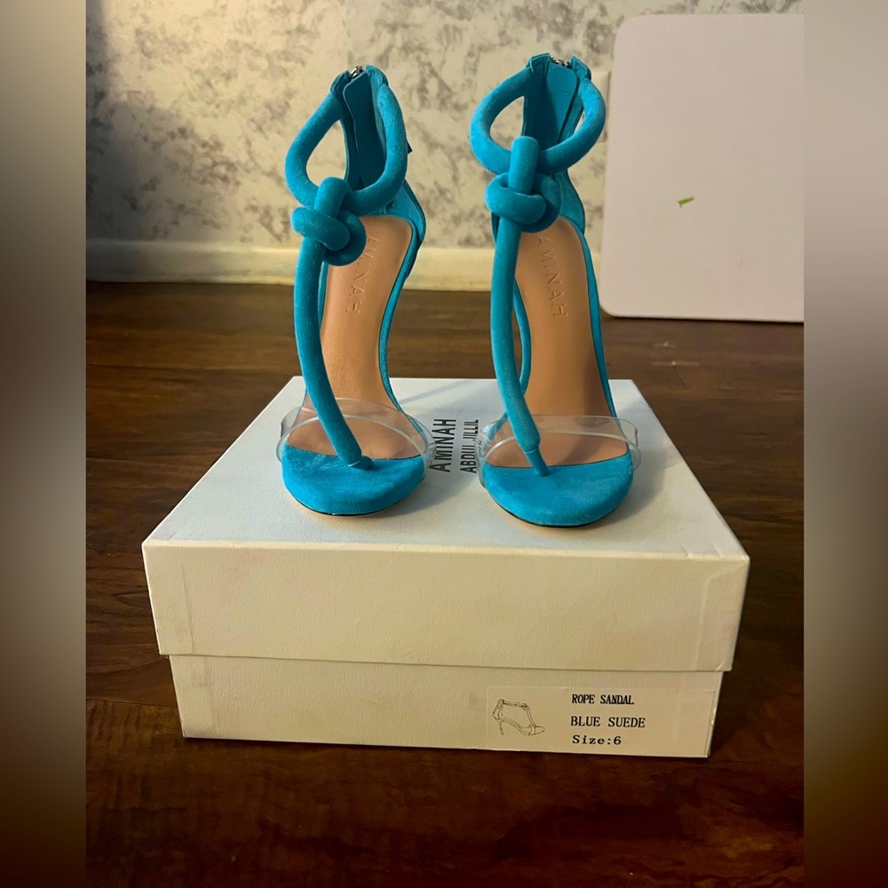 AMINAH ABDUL JILLIL Suede Heel